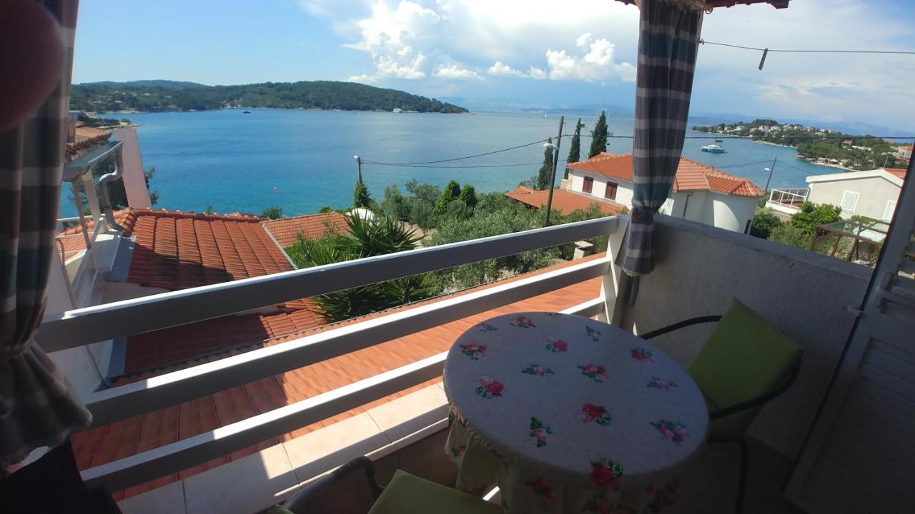Apartments Marija Bajto เนชูยัม ภายนอก รูปภาพ