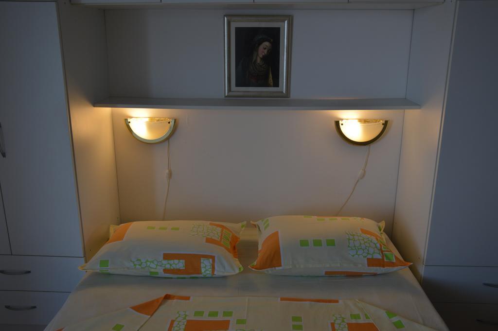 Apartments Marija Bajto เนชูยัม ภายนอก รูปภาพ